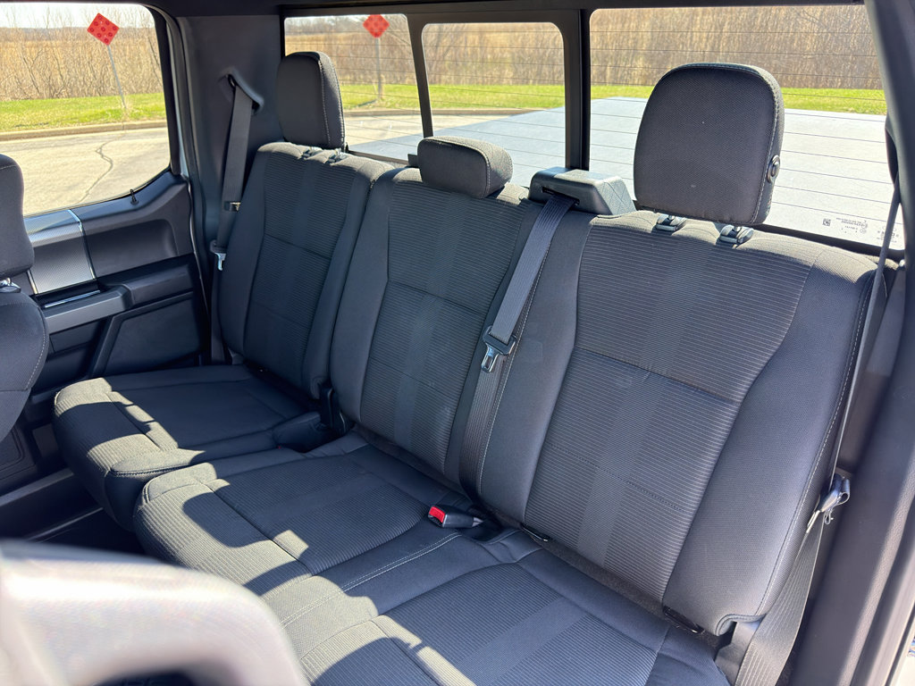 Used 2016 Ford F150 XLT w/ Equipment Group 302A Luxury AWD/4WD image 36