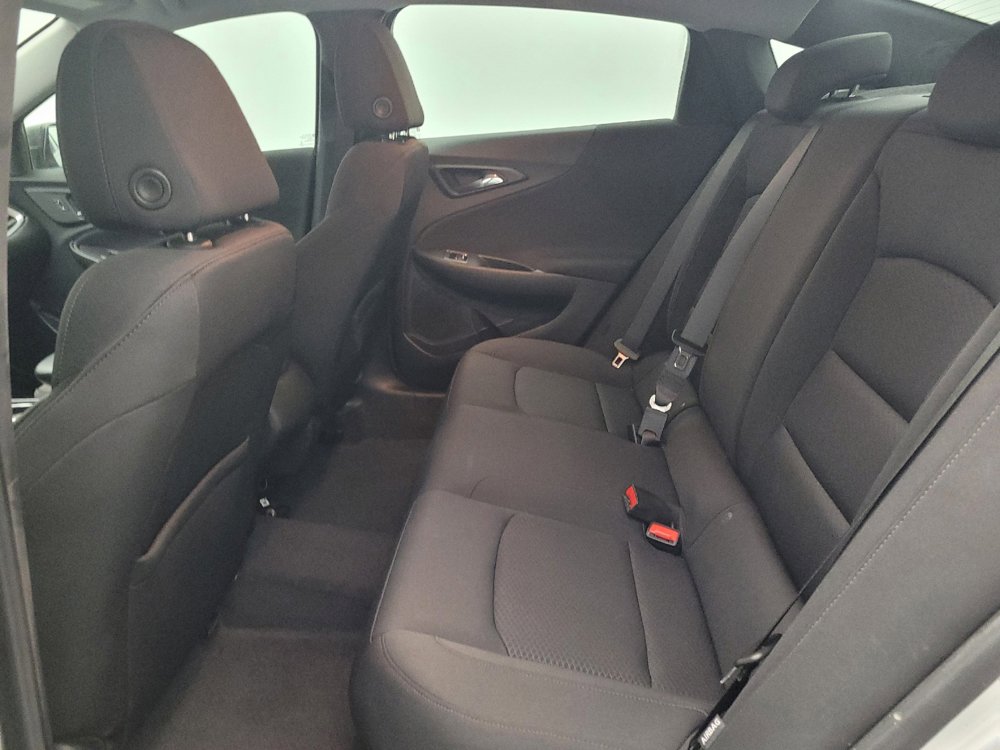 Used 2020 Chevrolet Malibu LS FWD image 18