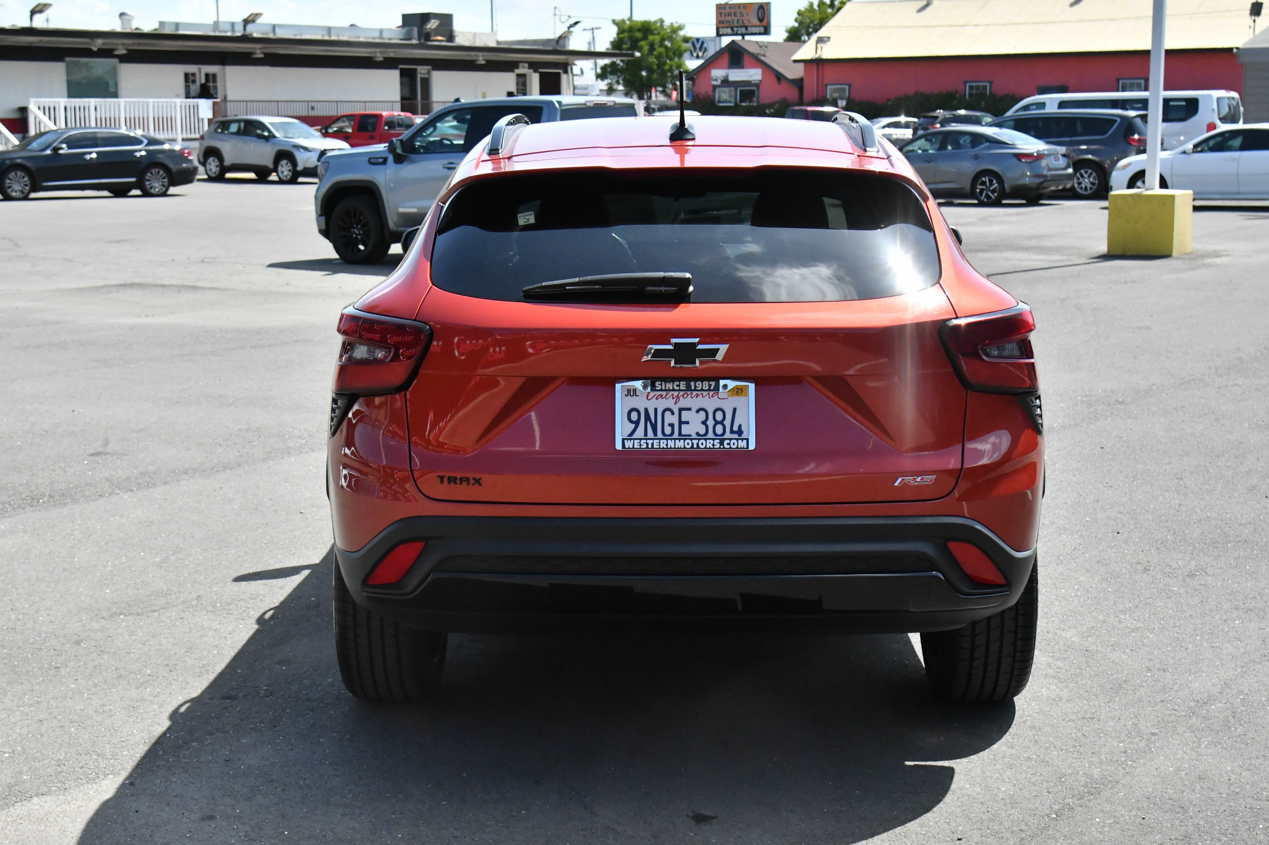 Used 2024 Chevrolet Trax RS w/ Driver Confidence Package FWD image 7