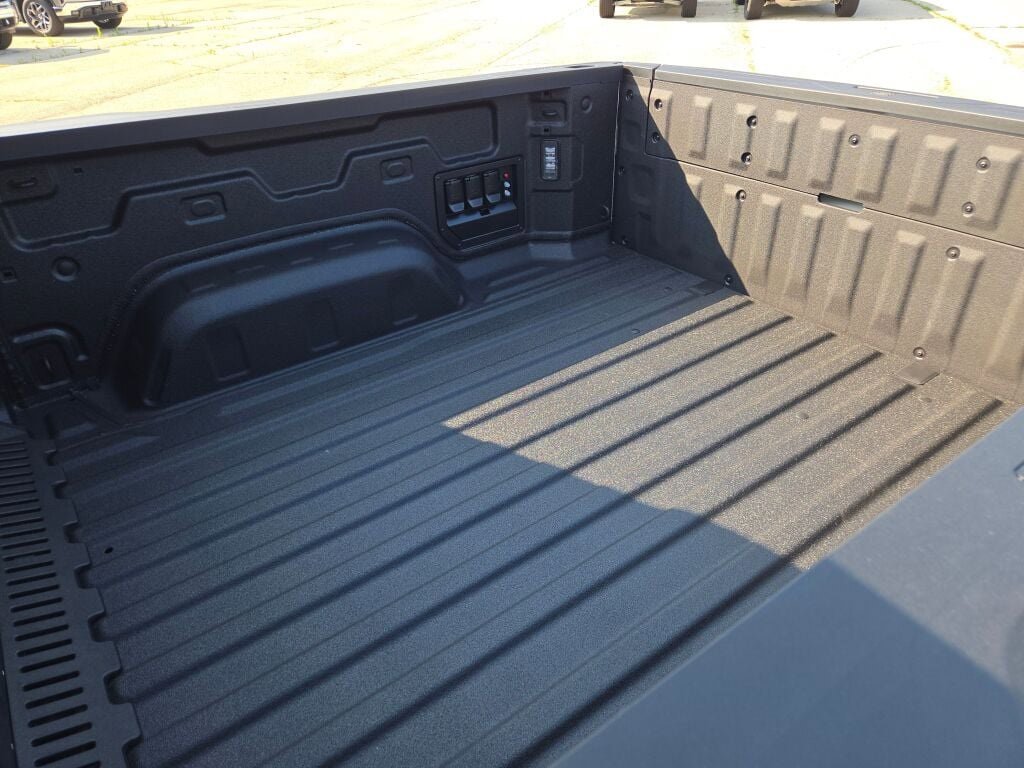 New 2026 GMC Sierra EV Denali image 17