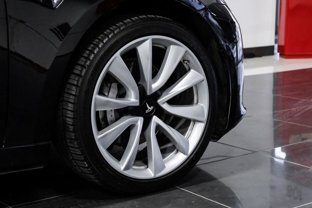 Used 2019 Tesla Model 3 Standard Range RWD image 59