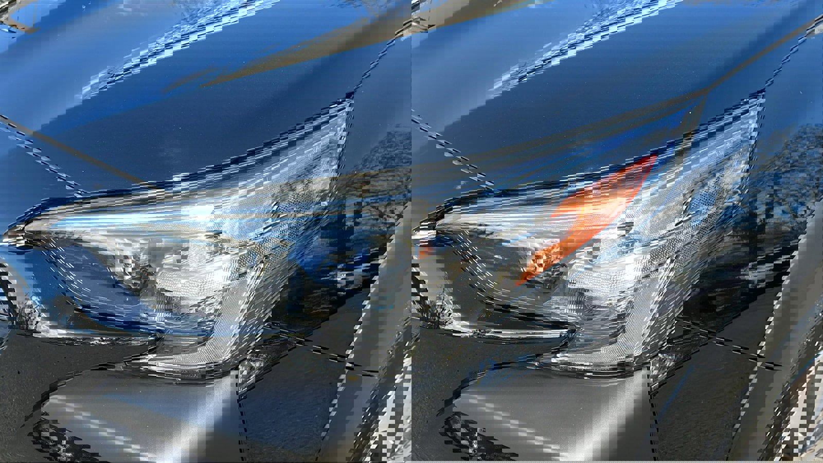 Used 2023 Subaru Outback Premium image 8