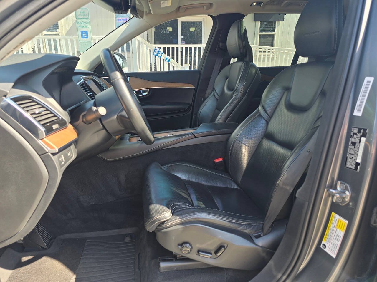 Used 2018 Volvo XC90 T6 Inscription w/ Convenience Package AWD/4WD image 18