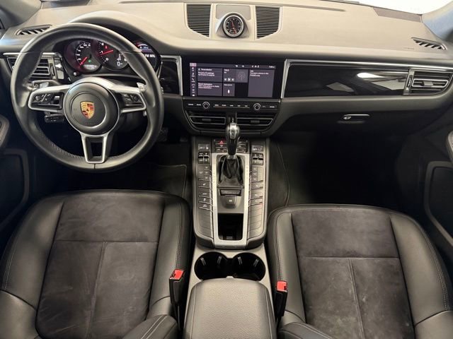 Used 2020 Porsche Macan image 16