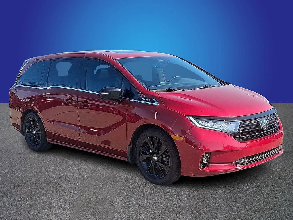 Used 2024 Honda Odyssey Sport image 3