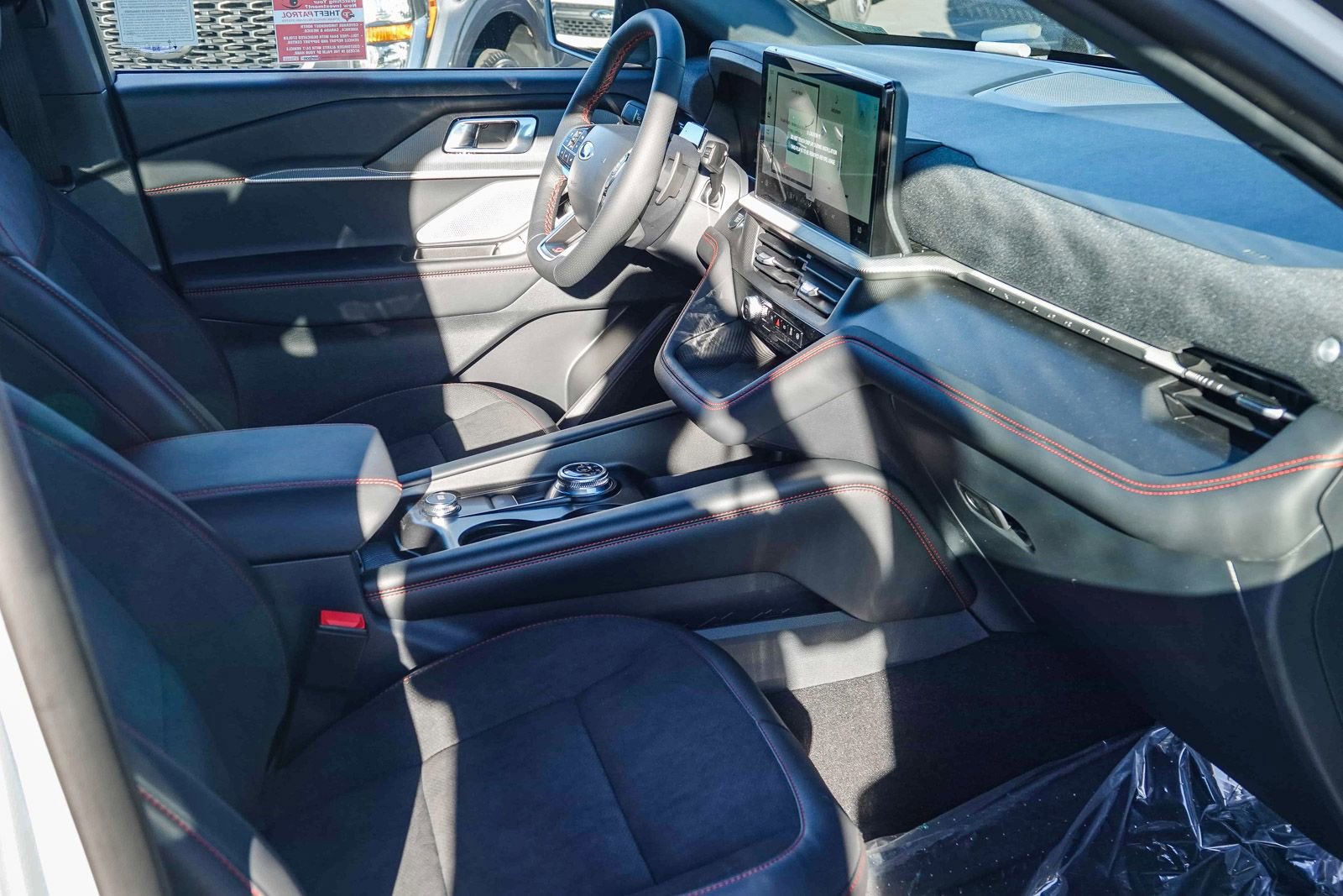 New 2026 Ford Explorer ST w/ Sun And Sound Package image 15