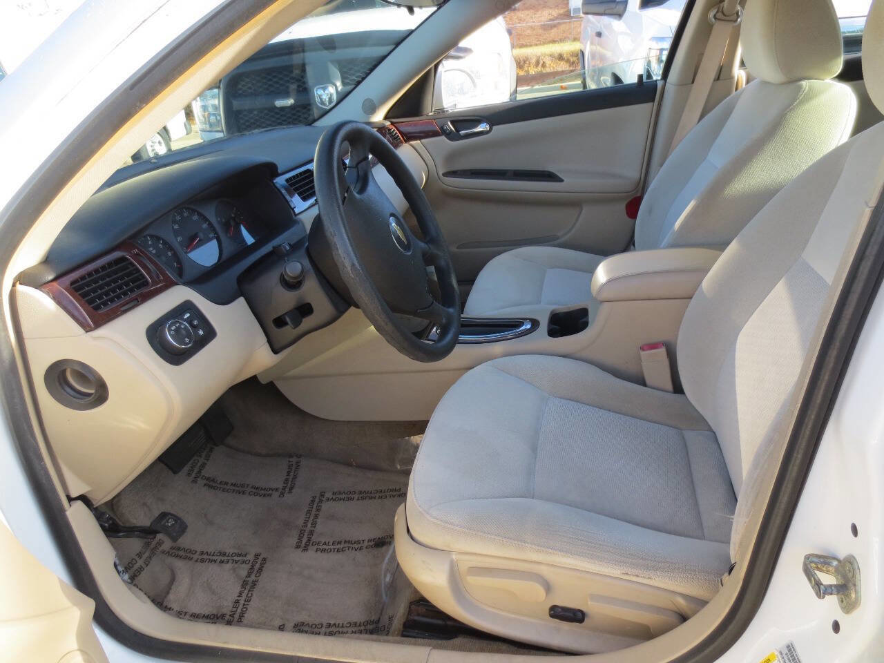 Used 2011 Chevrolet Impala LS Fleet 4dr Sedan w/1FL image 6