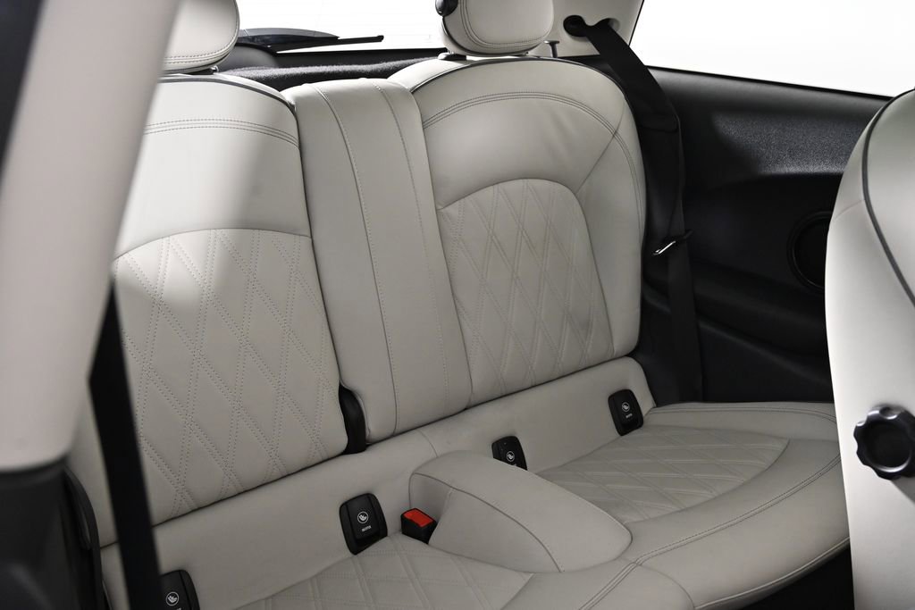 Certified 2023 MINI Cooper SE FWD image 21