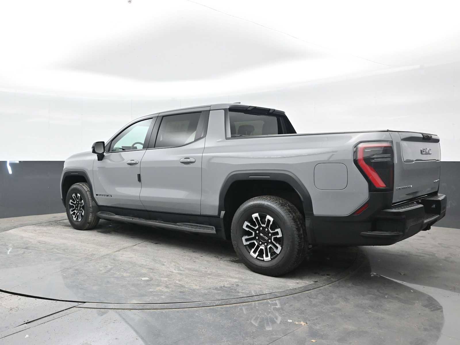 New 2026 GMC Sierra EV Elevation image 2