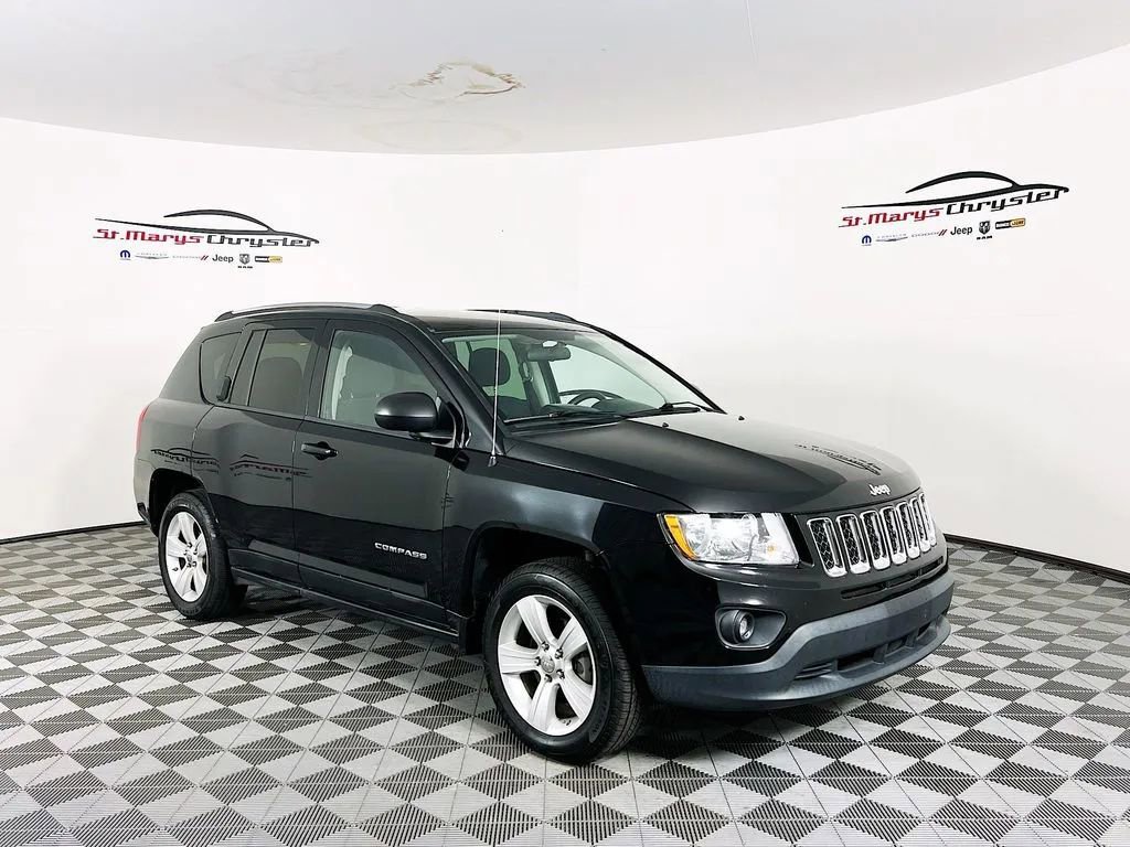 Used 2012 Jeep Compass Latitude image 1