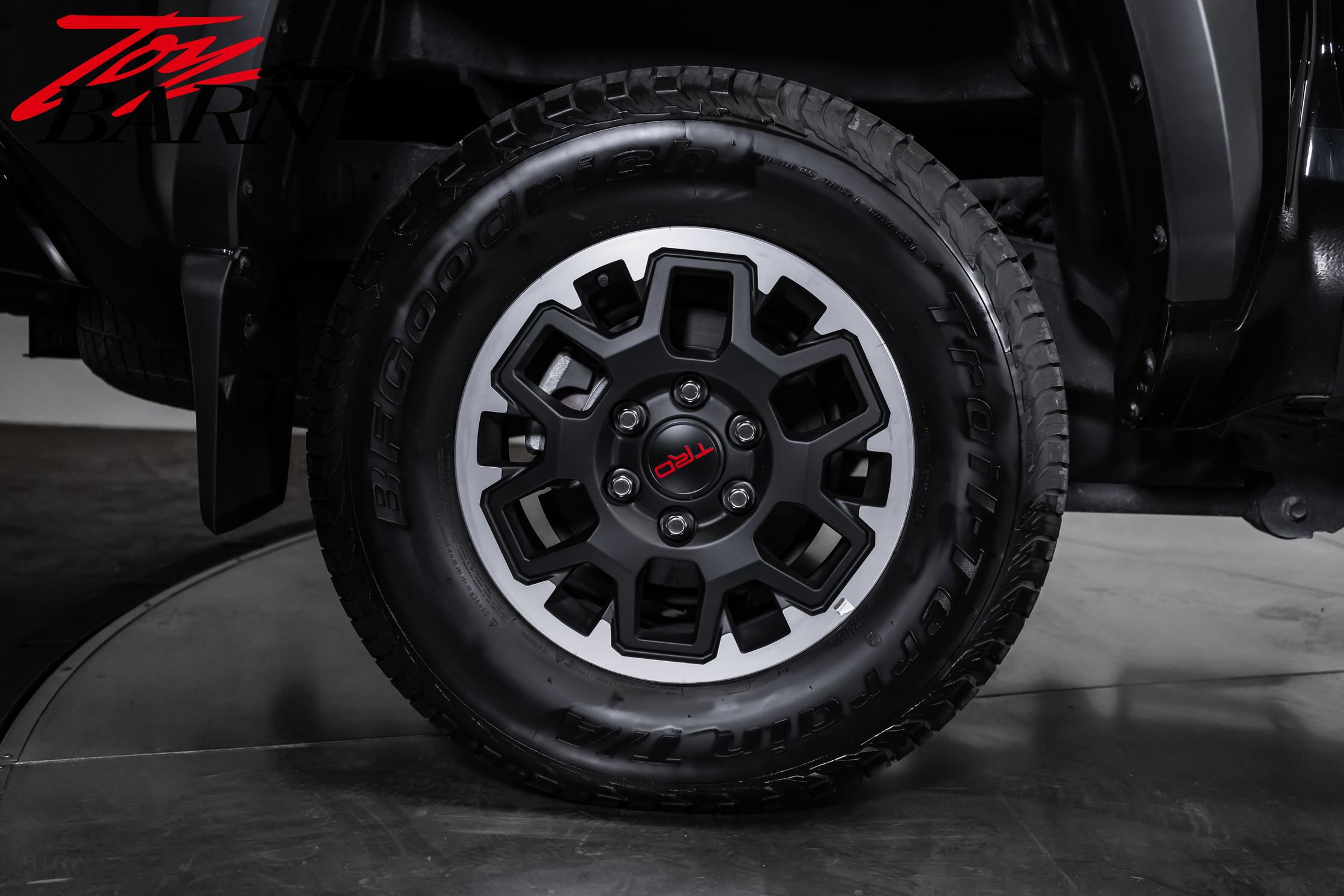 Used 2025 Toyota Tacoma TRD Off-Road AWD/4WD image 12
