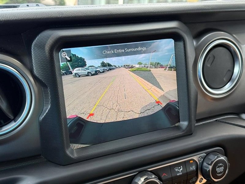 Used 2020 Jeep Gladiator Rubicon AWD/4WD image 25