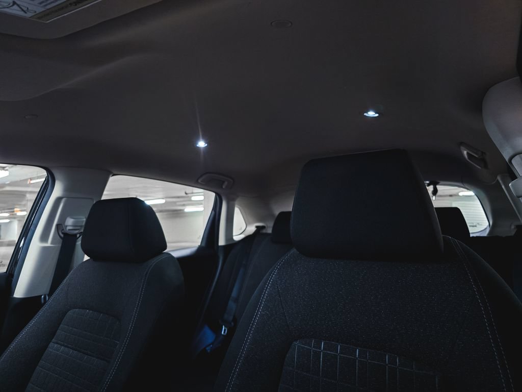 Used 2023 Honda HR-V LX image 17