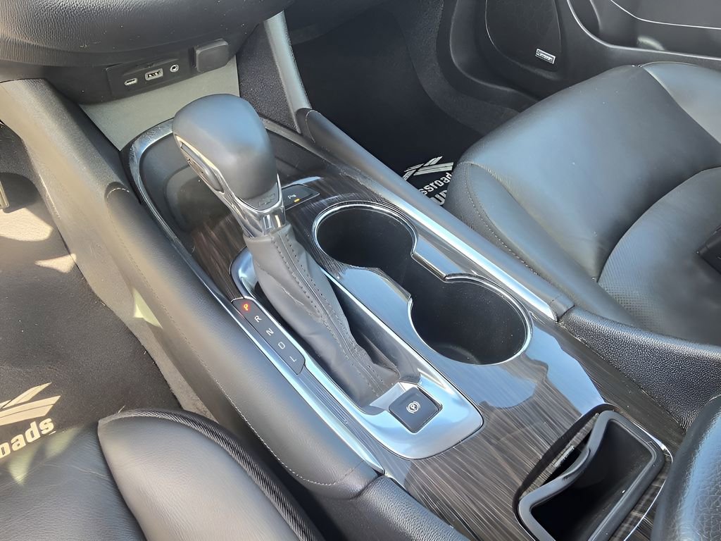 Used 2024 Chevrolet Malibu LT FWD image 19