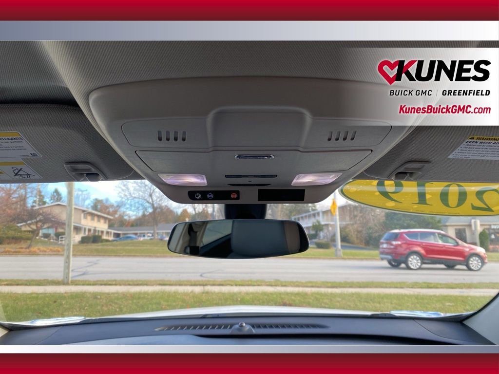 Used 2019 Buick Envision Essence image 34