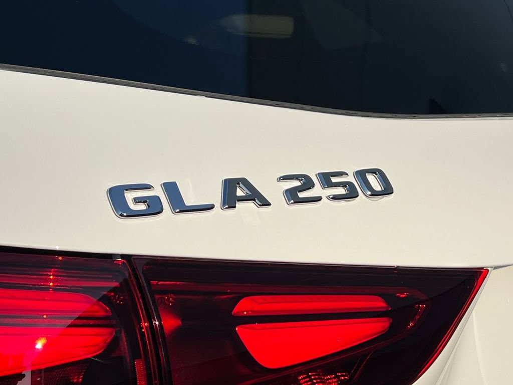 New 2026 Mercedes-Benz GLA 250 4MATIC image 31