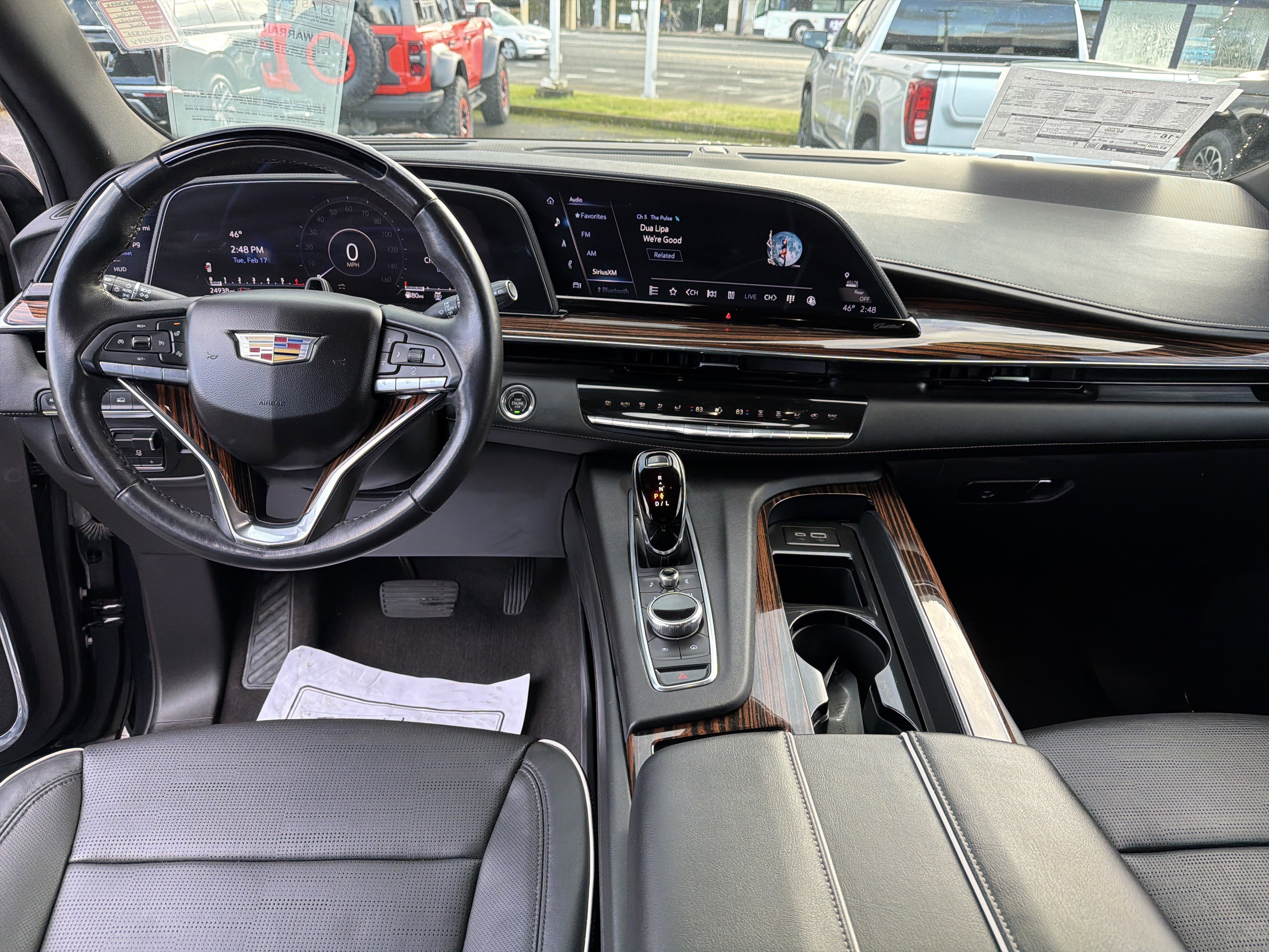 Used 2023 Cadillac Escalade ESV Premium Luxury w/ Performance Package image 13