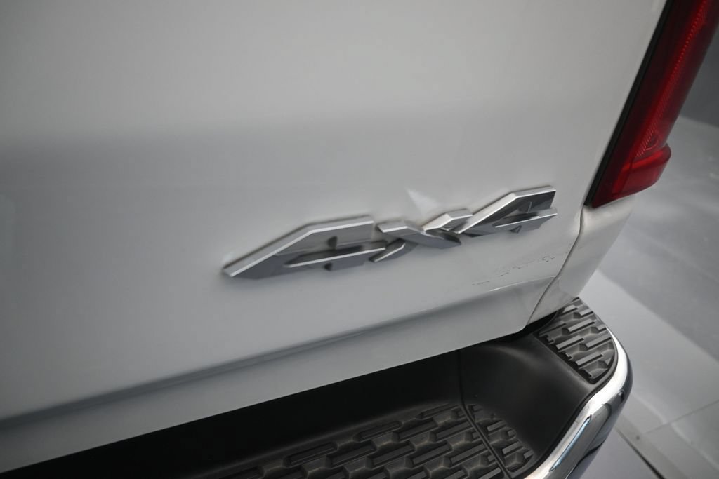Used 2025 RAM 1500 Limited AWD/4WD image 10