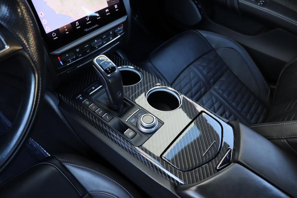 Used 2022 Maserati Quattroporte Modena image 57