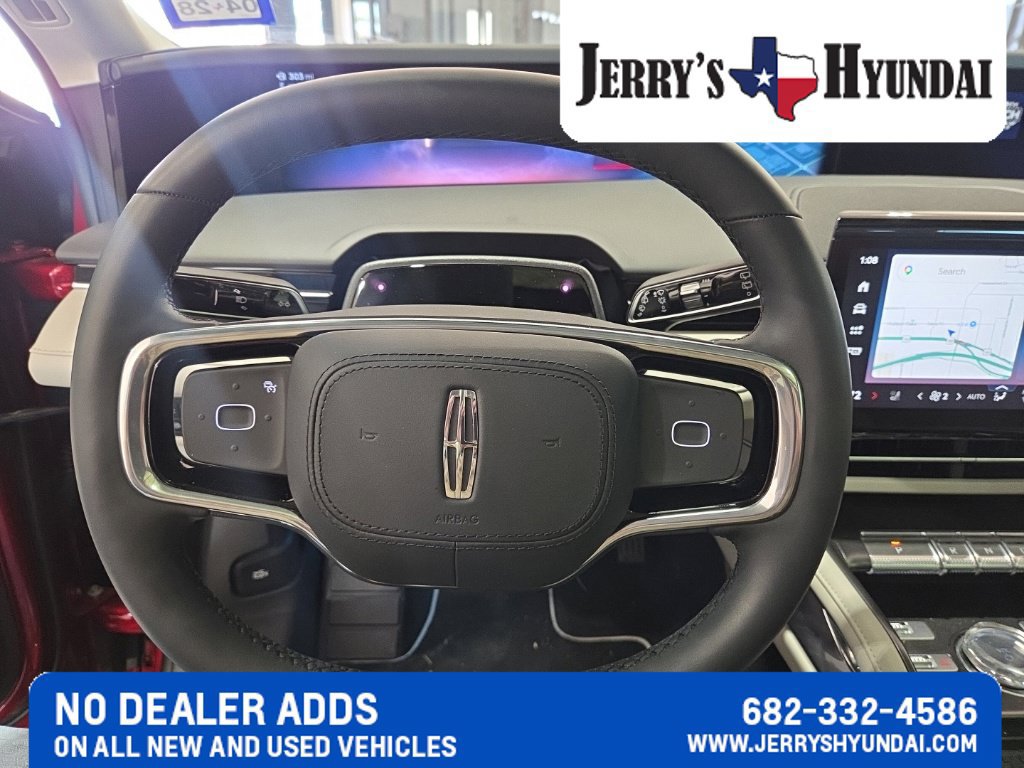 Used 2026 Lincoln Nautilus Reserve AWD/4WD image 17