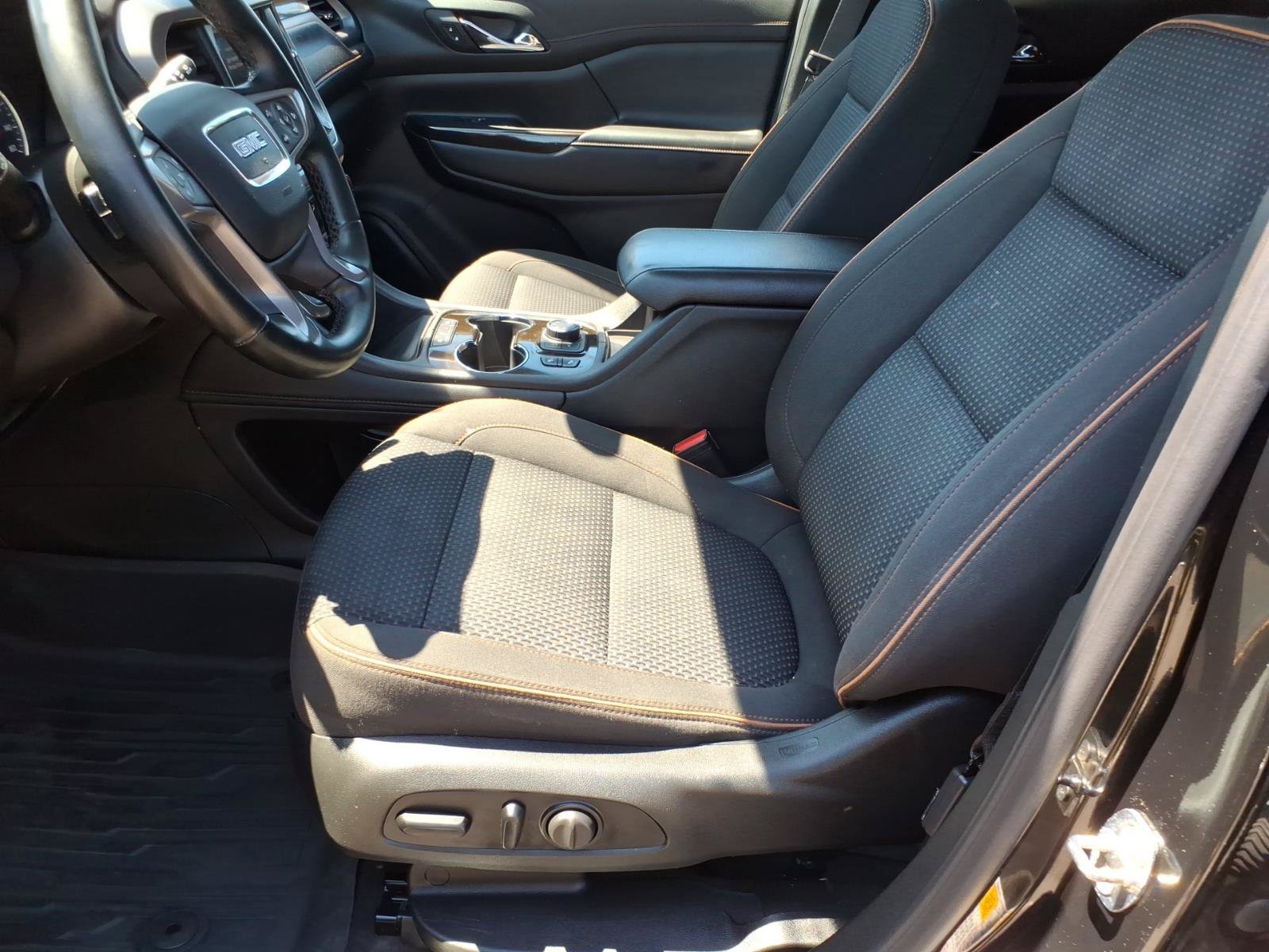 Certified 2023 GMC Acadia AT4 w/ LPO, Floor Liner Package AWD/4WD image 13