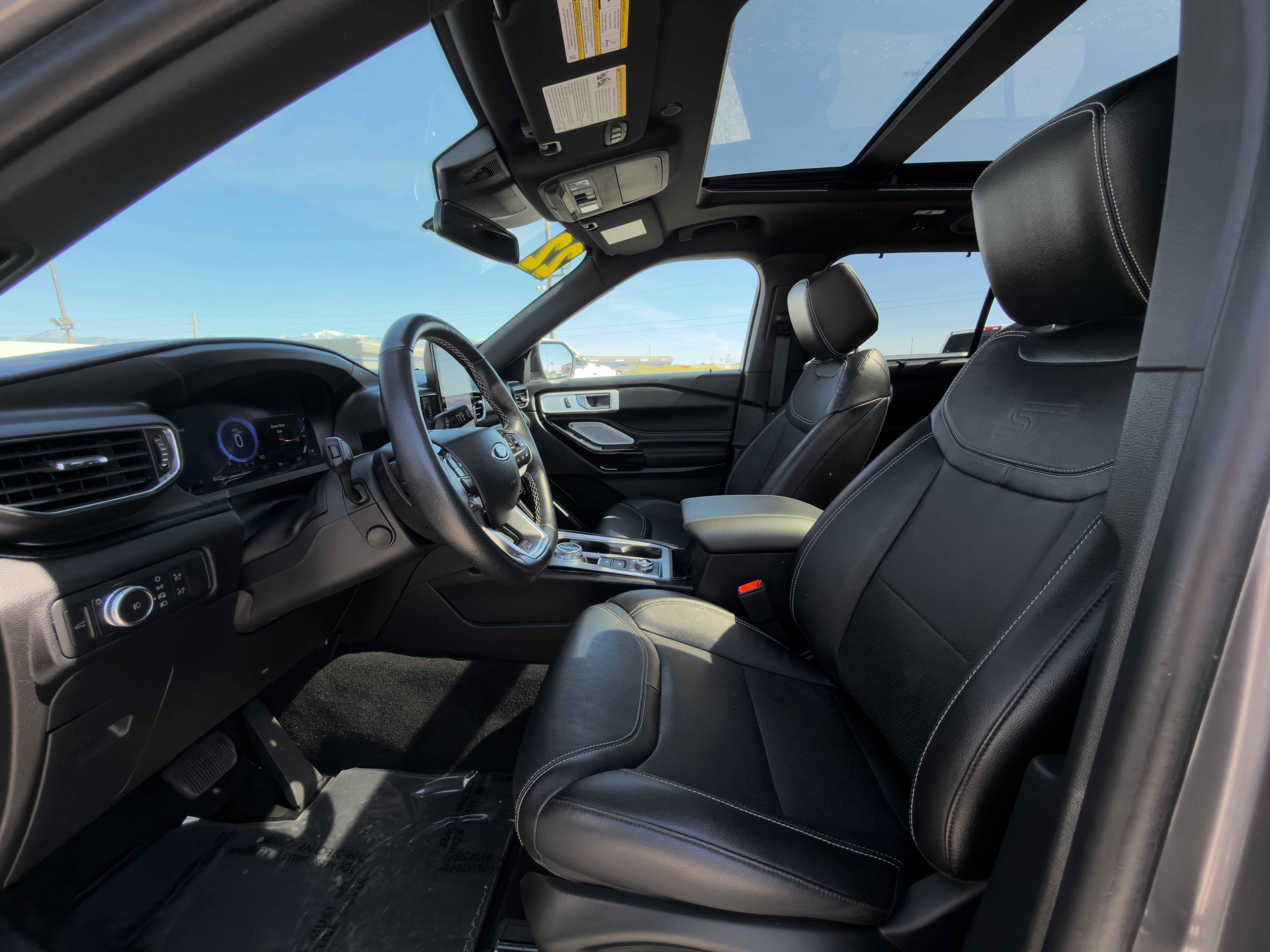 Used 2022 Ford Explorer ST w/ Equipment Group 401A image 12