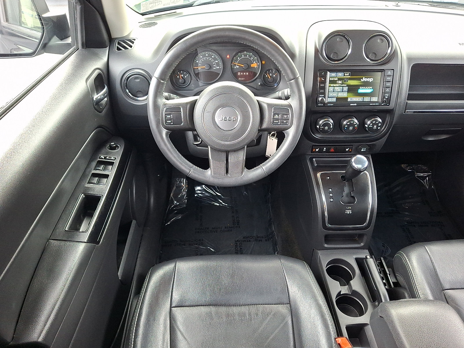 Used 2016 Jeep Patriot High Altitude AWD/4WD image 13