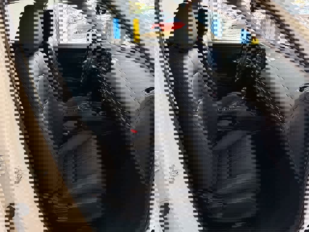 Certified 2024 Honda HR-V EX-L image 22