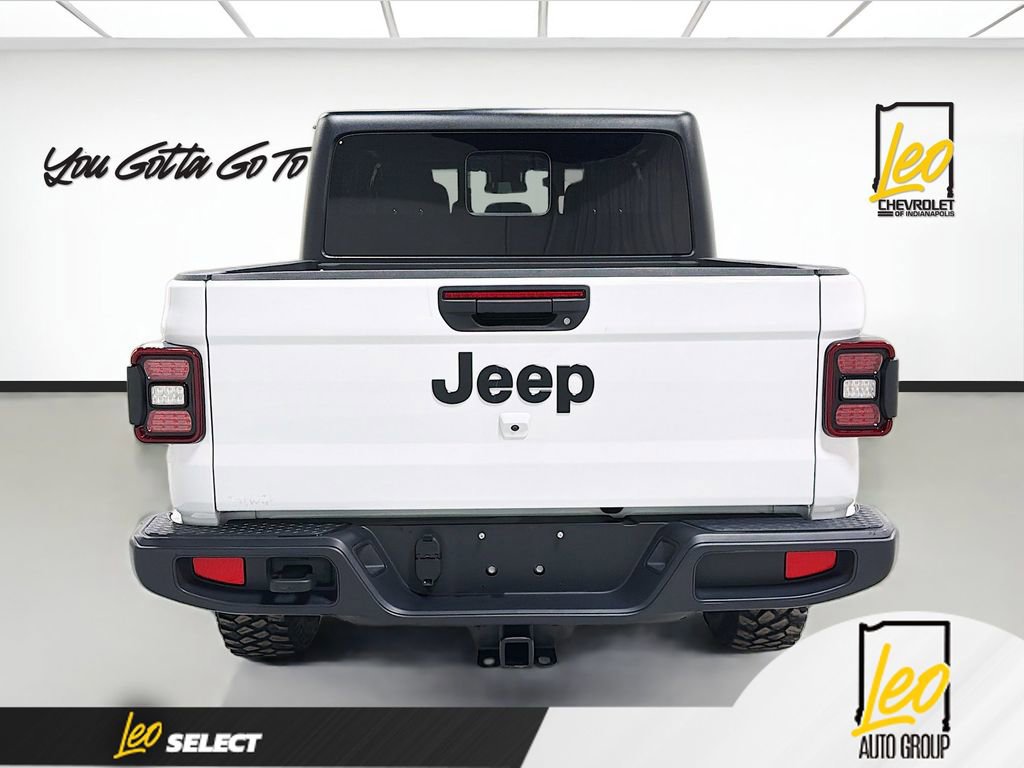 Used 2024 Jeep Gladiator Sport image 6