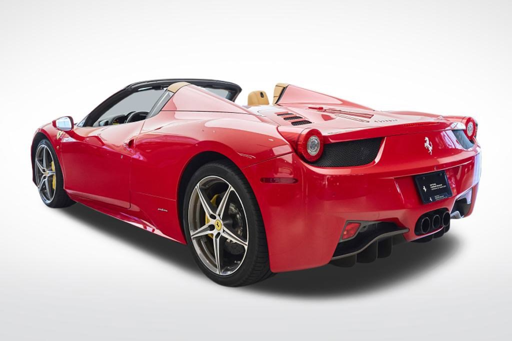 Used 2014 Ferrari 458 Spider image 3