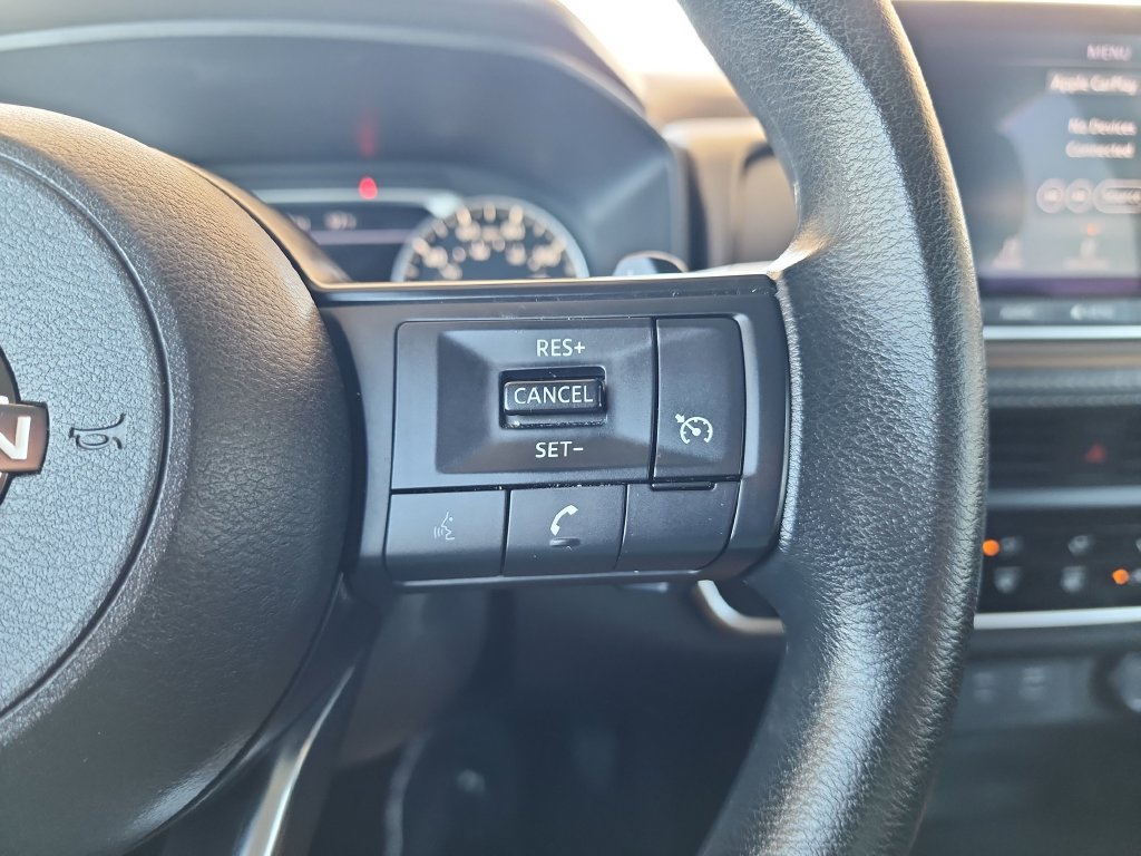Used 2023 Nissan Rogue S FWD image 22