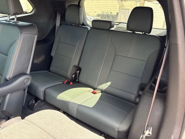 Used 2024 GMC Acadia AT4 w/ LPO, Floor Liner Package AWD/4WD image 21