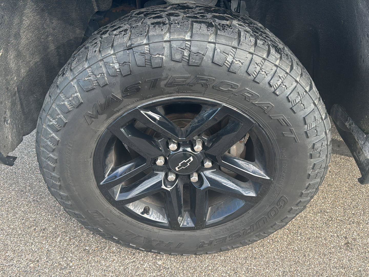Used 2020 Chevrolet Silverado 1500 Custom Trail Boss w/ Custom Convenience Package AWD/4WD image 9