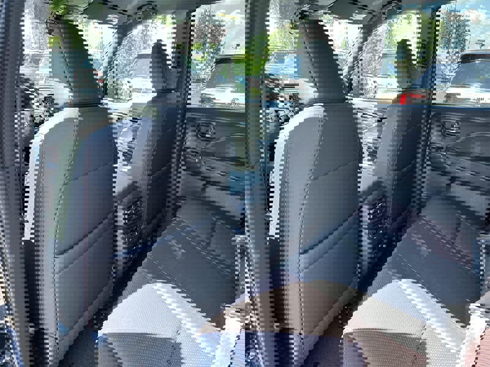 New 2026 Honda Ridgeline Black Edition image 14