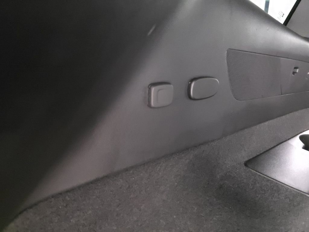 Used 2023 Cadillac XT6 Luxury FWD image 37