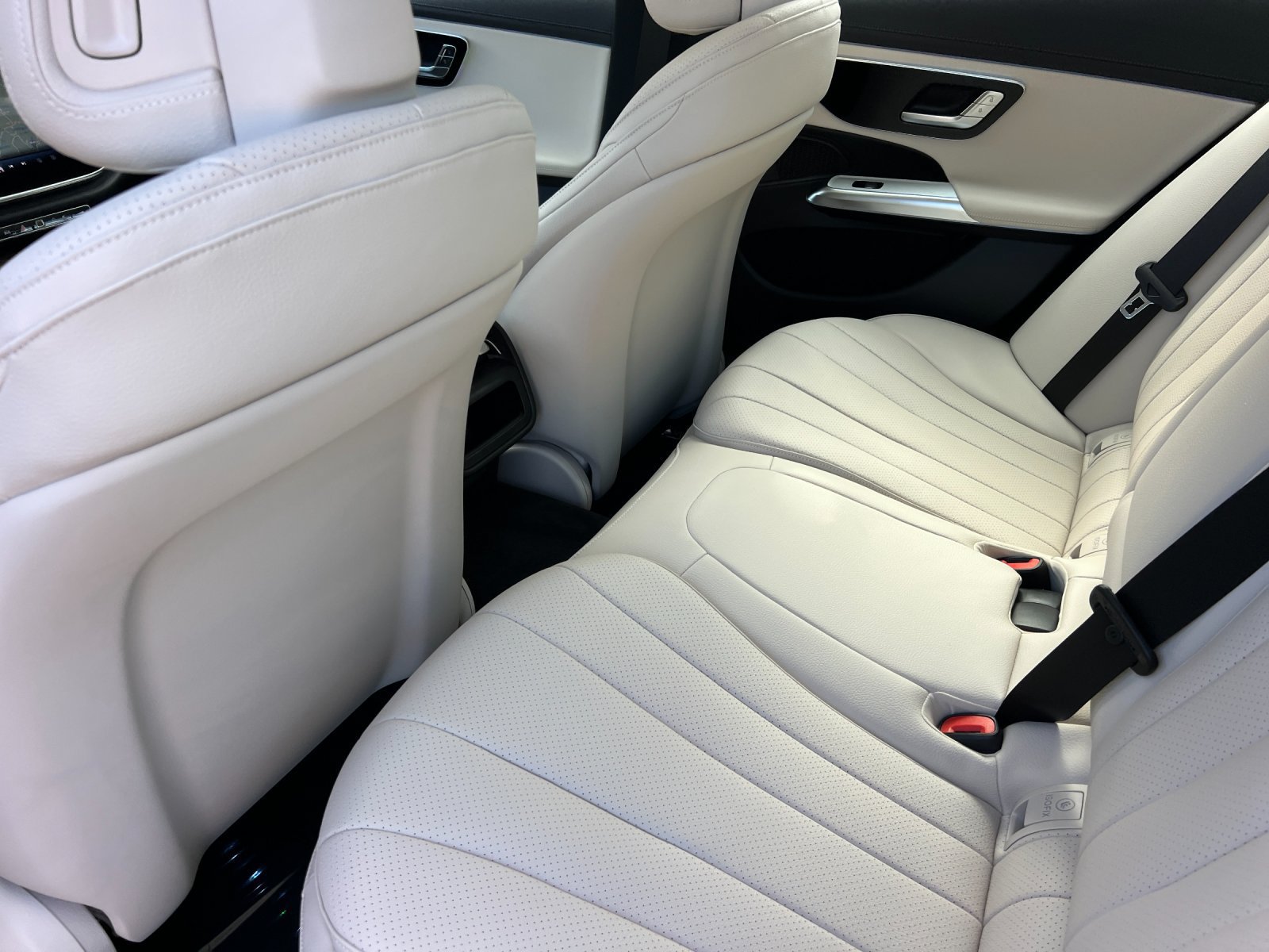 New 2027 Mercedes-Benz E 350 4MATIC Sedan image 11
