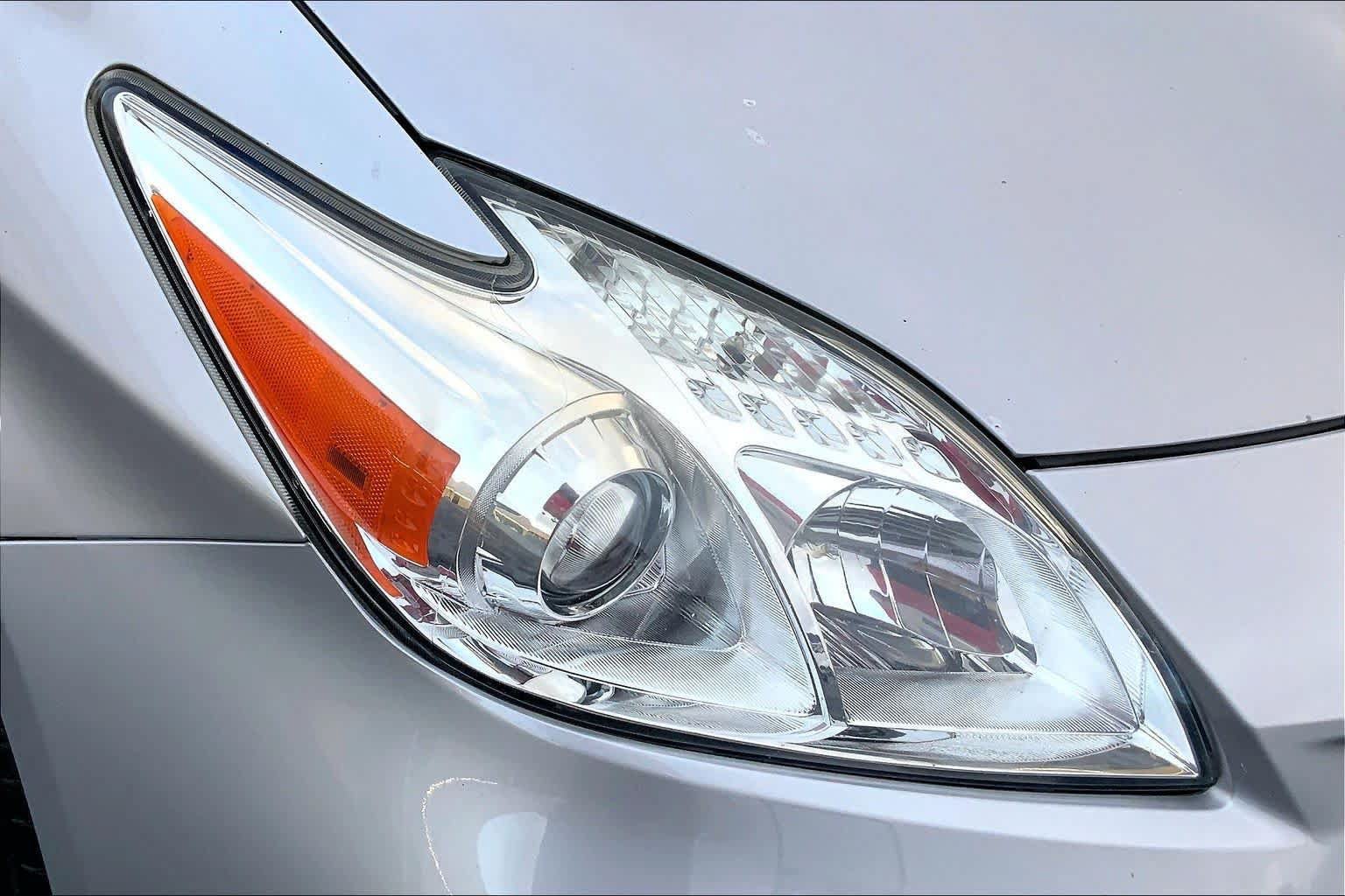 Used 2015 Toyota Prius Four FWD image 26