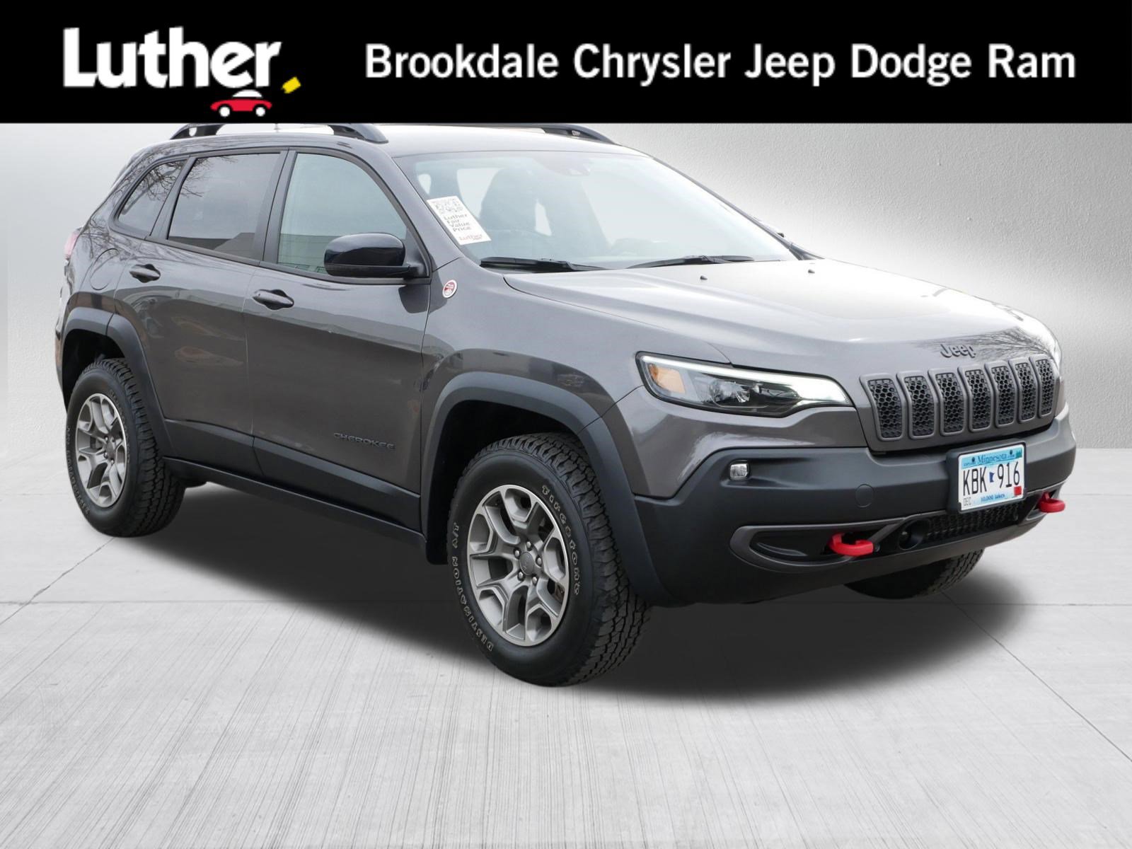 Used 2022 Jeep Cherokee Trailhawk w/ Technology Group B image 1