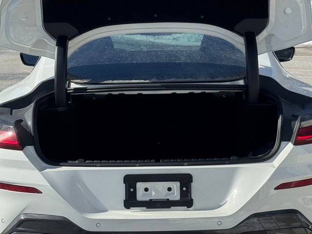 Used 2022 BMW M850i xDrive Coupe w/ M Carbon Exterior Package image 32