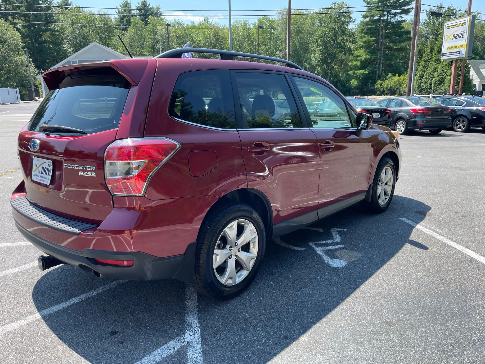 Used 2015 Subaru Forester 2.5i Limited image 10