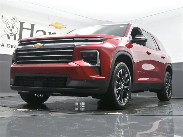 New 2026 Chevrolet Traverse LT w/ Sun and Wheel Package image 4