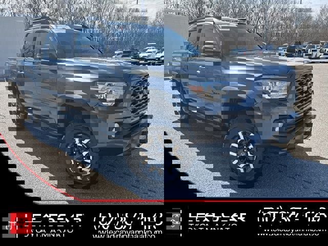 Certified 2021 Toyota Tacoma TRD Off-Road image 1