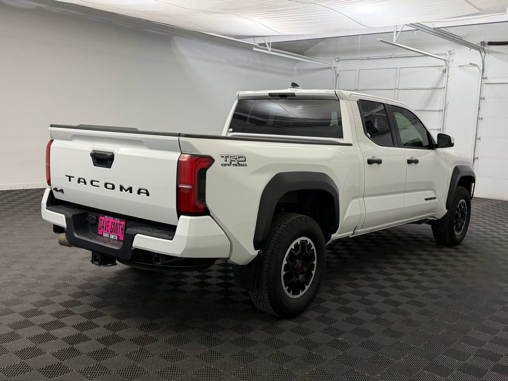 Used 2024 Toyota Tacoma TRD Off-Road AWD/4WD image 9