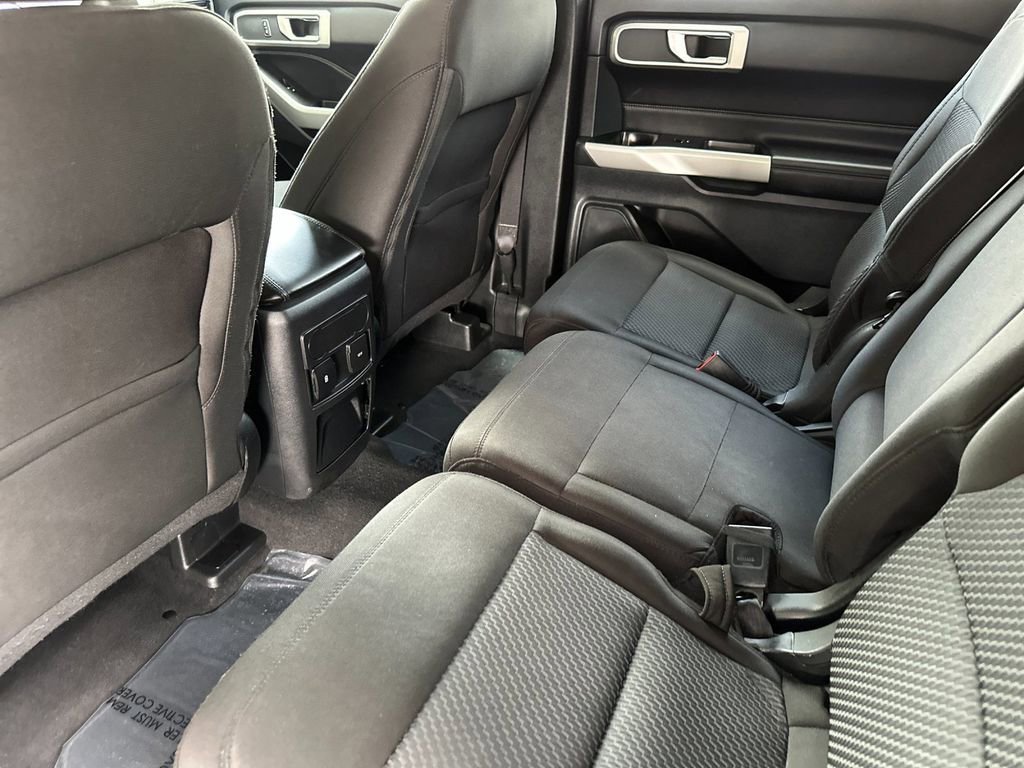 Certified 2022 Ford Explorer XLT image 12