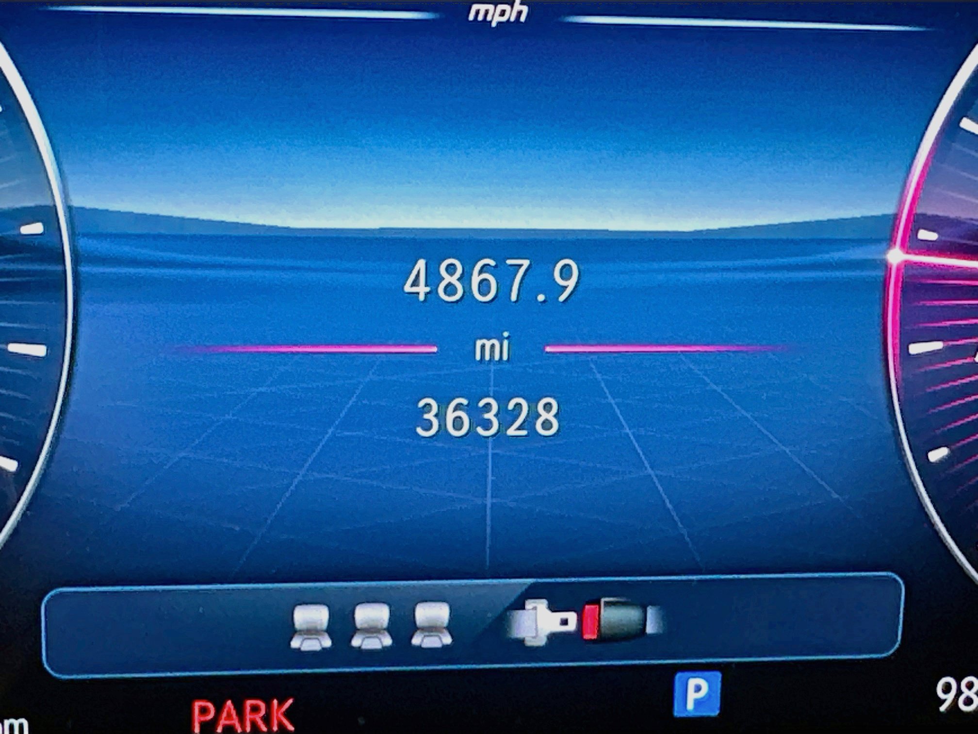 Used 2025 Mercedes-Benz E 350 4MATIC Sedan w/ Winter Package image 19