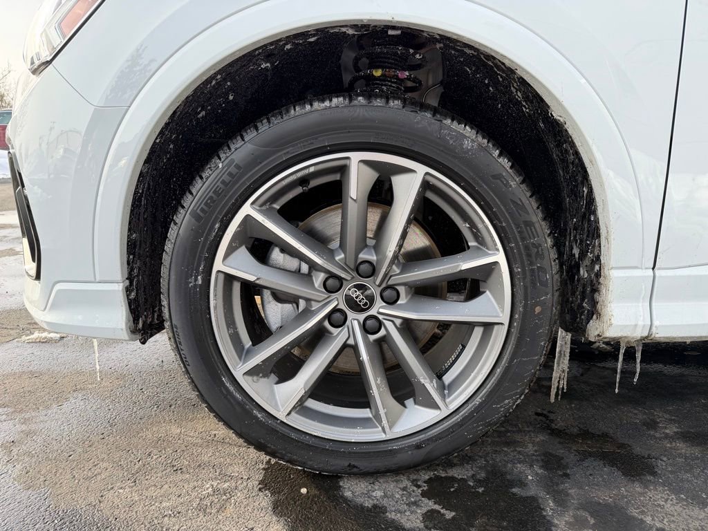 New 2025 Audi Q3 2.0T Premium AWD/4WD image 11