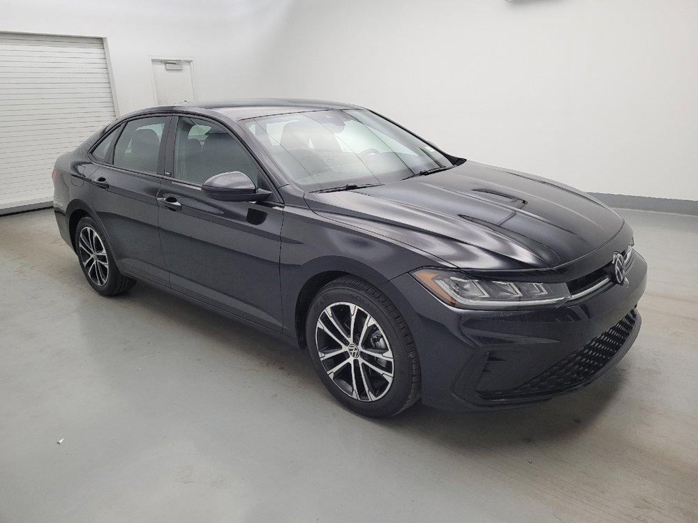 Used 2025 Volkswagen Jetta Sport FWD image 11
