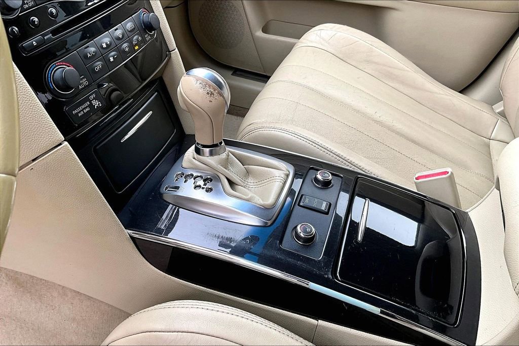 Used 2013 INFINITI FX37 AWD w/ Premium Pkg image 15