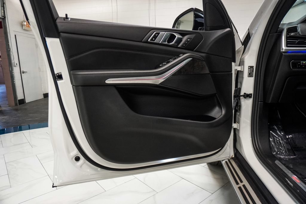 Used 2023 BMW X5 sDrive40i RWD image 21