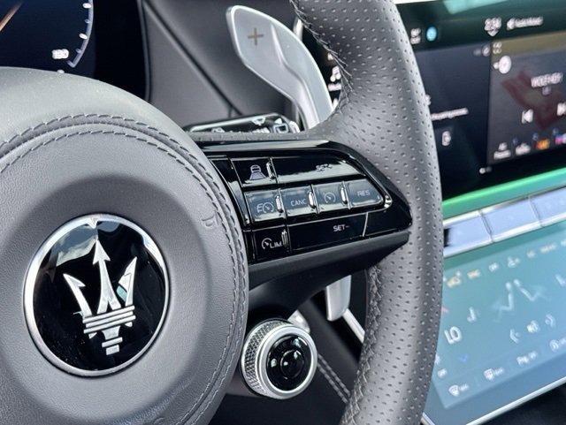 New 2025 Maserati Grecale Trofeo image 15